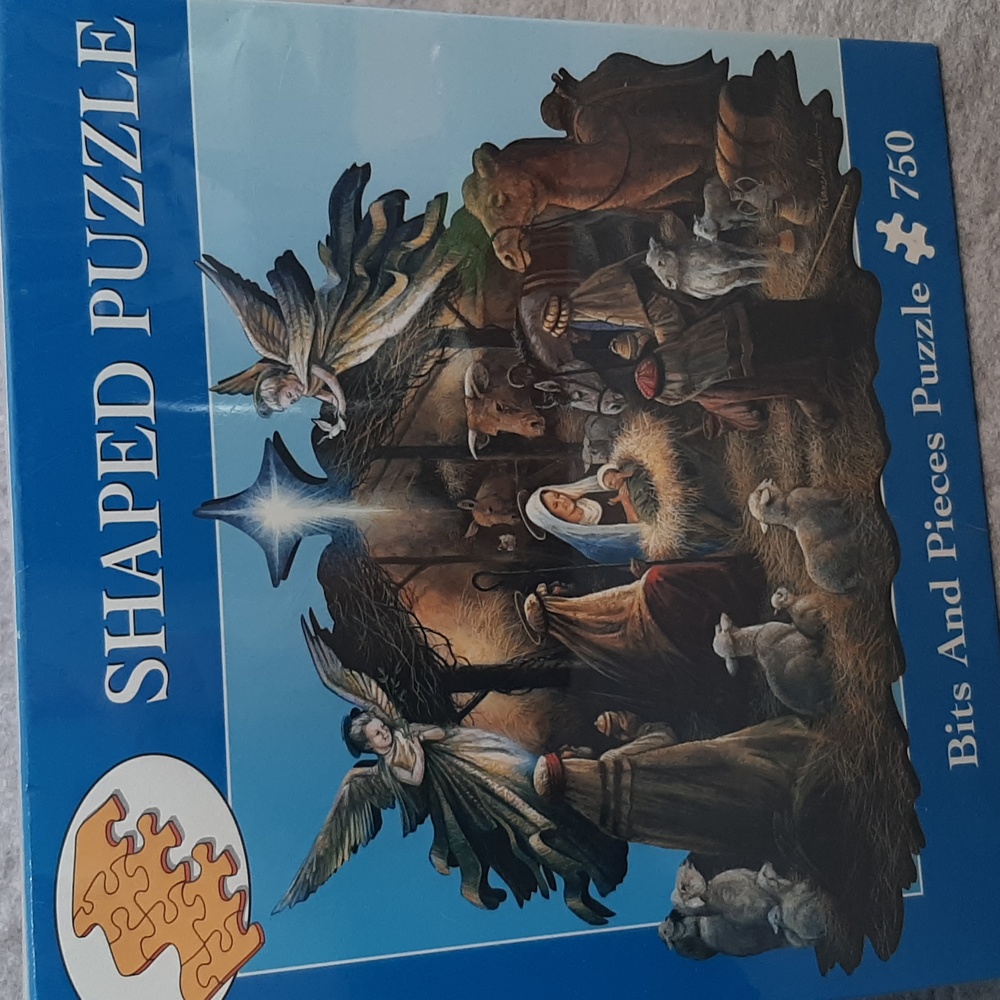 'In The Manger' Bits and Pieces 750 piece Puzzle New in Box Christmas